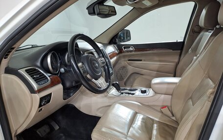 Jeep Grand Cherokee, 2012 год, 1 370 000 рублей, 13 фотография