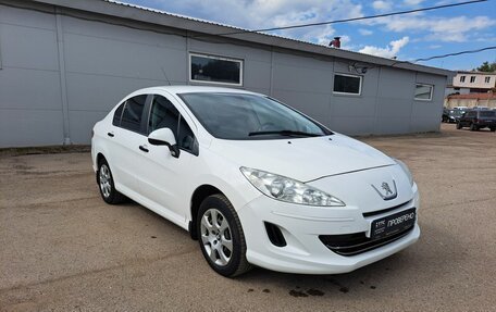 Peugeot 408 I рестайлинг, 2014 год, 700 000 рублей, 3 фотография