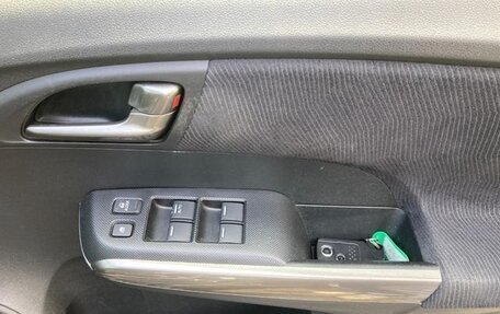 Honda Insight II рестайлинг, 2014 год, 845 000 рублей, 15 фотография