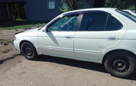 Nissan Sunny B15, 2003 год, 350 000 рублей, 1 фотография