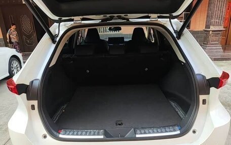 Toyota Harrier, 2022 год, 3 530 000 рублей, 6 фотография