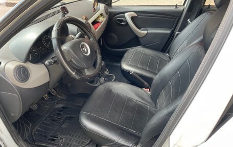 Renault Logan I, 2010 год, 280 000 рублей, 12 фотография