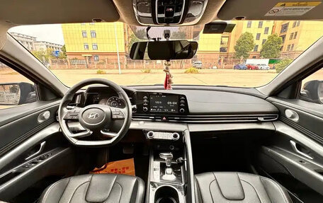 Hyundai Elantra, 2021 год, 1 245 000 рублей, 11 фотография