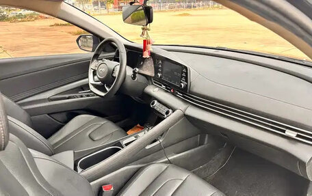 Hyundai Elantra, 2021 год, 1 245 000 рублей, 14 фотография
