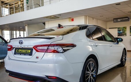 Toyota Camry, 2021 год, 3 188 000 рублей, 7 фотография