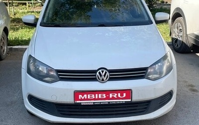 Volkswagen Polo VI (EU Market), 2013 год, 660 000 рублей, 1 фотография