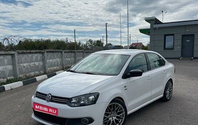 Volkswagen Polo VI (EU Market), 2013 год, 730 000 рублей, 1 фотография