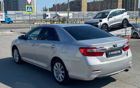 Toyota Camry, 2012 год, 1 550 000 рублей, 6 фотография