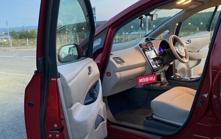 Nissan Leaf I, 2012 год, 470 000 рублей, 27 фотография