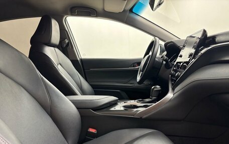 Toyota Camry, 2022 год, 3 499 000 рублей, 12 фотография