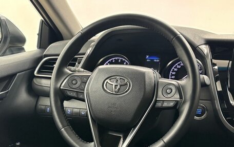 Toyota Camry, 2022 год, 3 499 000 рублей, 18 фотография