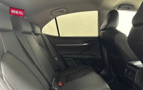 Toyota Camry, 2022 год, 3 499 000 рублей, 13 фотография