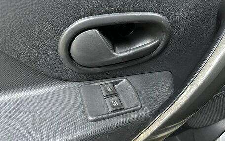 Renault Logan II, 2020 год, 1 320 000 рублей, 17 фотография