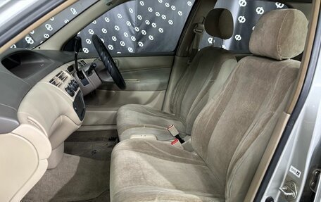 Toyota Vista V30, 2002 год, 550 000 рублей, 13 фотография