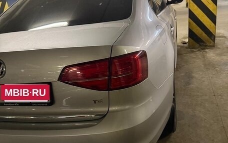 Volkswagen Jetta VI, 2018 год, 1 800 000 рублей, 3 фотография