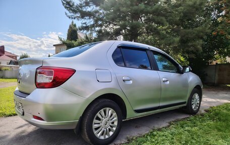 Renault Logan II, 2016 год, 890 000 рублей, 4 фотография