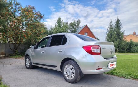 Renault Logan II, 2016 год, 890 000 рублей, 5 фотография