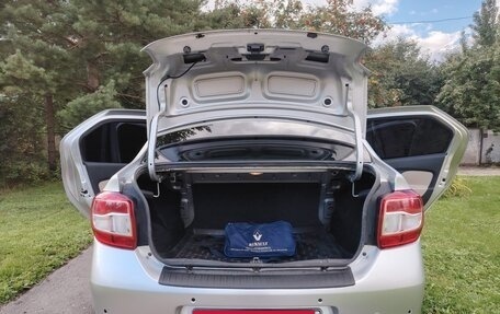 Renault Logan II, 2016 год, 890 000 рублей, 16 фотография