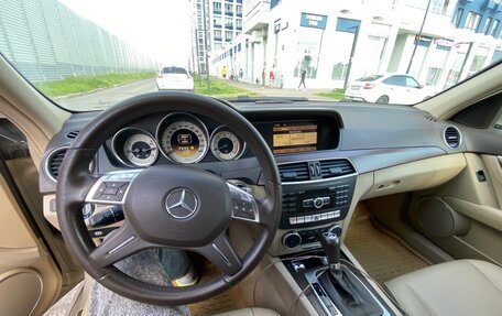 Mercedes-Benz C-Класс, 2011 год, 2 100 000 рублей, 7 фотография
