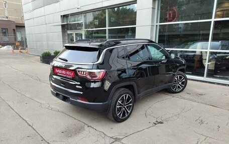 Jeep Compass II, 2019 год, 3 000 000 рублей, 4 фотография