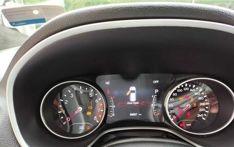 Jeep Compass II, 2019 год, 3 000 000 рублей, 5 фотография