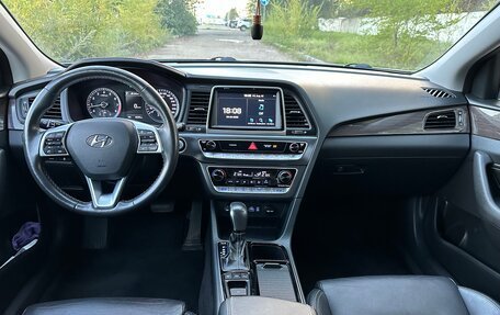 Hyundai Sonata VII, 2017 год, 1 990 000 рублей, 8 фотография