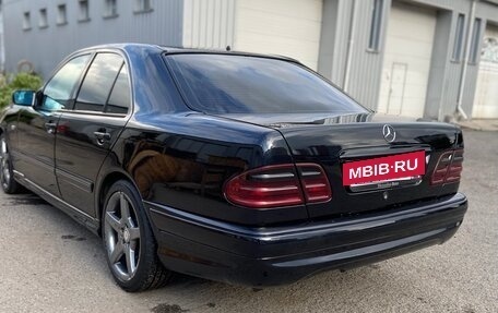 Mercedes-Benz E-Класс, 1998 год, 610 000 рублей, 6 фотография