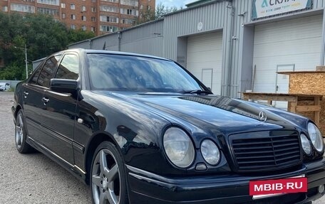 Mercedes-Benz E-Класс, 1998 год, 610 000 рублей, 2 фотография