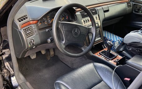 Mercedes-Benz E-Класс, 1998 год, 610 000 рублей, 7 фотография