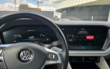 Volkswagen Touareg III, 2019 год, 5 250 000 рублей, 7 фотография