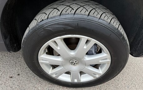 Volkswagen Touareg III, 2005 год, 700 000 рублей, 4 фотография