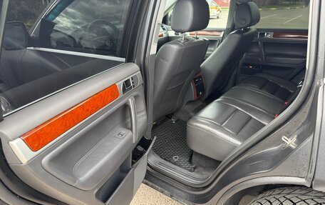 Volkswagen Touareg III, 2005 год, 700 000 рублей, 12 фотография