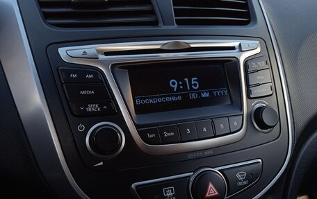 Hyundai Solaris II рестайлинг, 2016 год, 1 075 000 рублей, 13 фотография