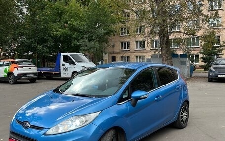 Ford Fiesta, 2010 год, 700 000 рублей, 2 фотография