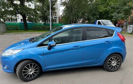 Ford Fiesta, 2010 год, 700 000 рублей, 4 фотография