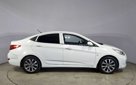 Hyundai Solaris II рестайлинг, 2013 год, 689 000 рублей, 4 фотография