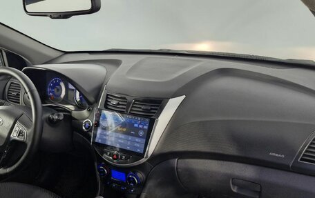 Hyundai Solaris II рестайлинг, 2013 год, 689 000 рублей, 12 фотография