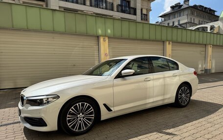 BMW 5 серия, 2019 год, 3 600 000 рублей, 4 фотография