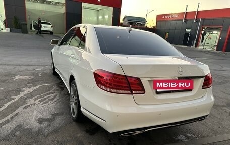 Mercedes-Benz E-Класс, 2013 год, 2 000 000 рублей, 6 фотография