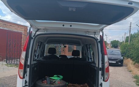 Renault Kangoo II рестайлинг, 2015 год, 1 300 000 рублей, 3 фотография