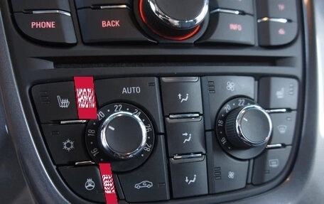 Opel Astra J, 2013 год, 970 000 рублей, 13 фотография