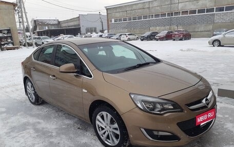 Opel Astra J, 2013 год, 970 000 рублей, 20 фотография