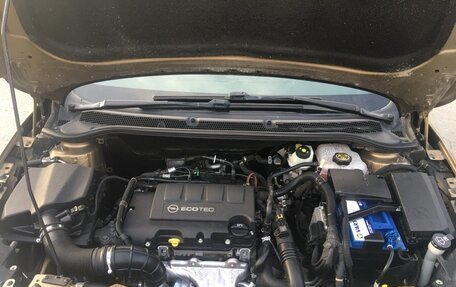 Opel Astra J, 2013 год, 970 000 рублей, 26 фотография