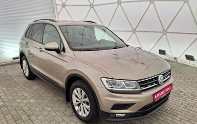Volkswagen Tiguan II, 2019 год, 2 070 000 рублей, 1 фотография