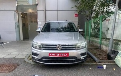Volkswagen Tiguan II, 2021 год, 1 фотография