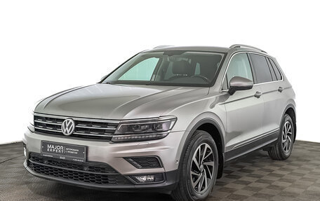 Volkswagen Tiguan II, 2018 год, 1 950 000 рублей, 1 фотография