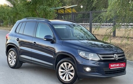 Volkswagen Tiguan I, 2013 год, 1 420 000 рублей, 2 фотография