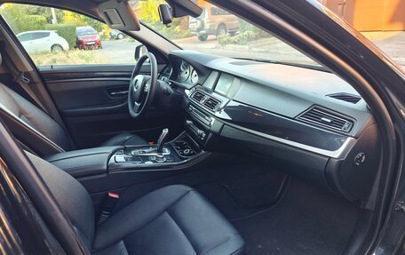 BMW 5 серия, 2012 год, 2 300 000 рублей, 15 фотография