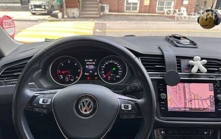 Volkswagen Tiguan II, 2021 год, 5 фотография