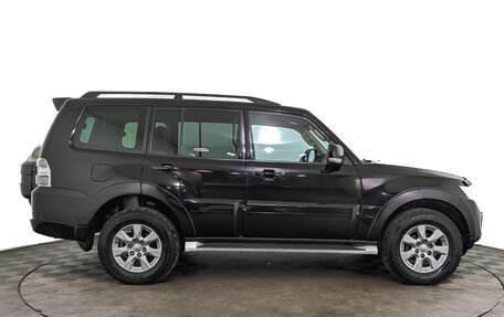 Mitsubishi Pajero IV, 2013 год, 2 295 000 рублей, 4 фотография